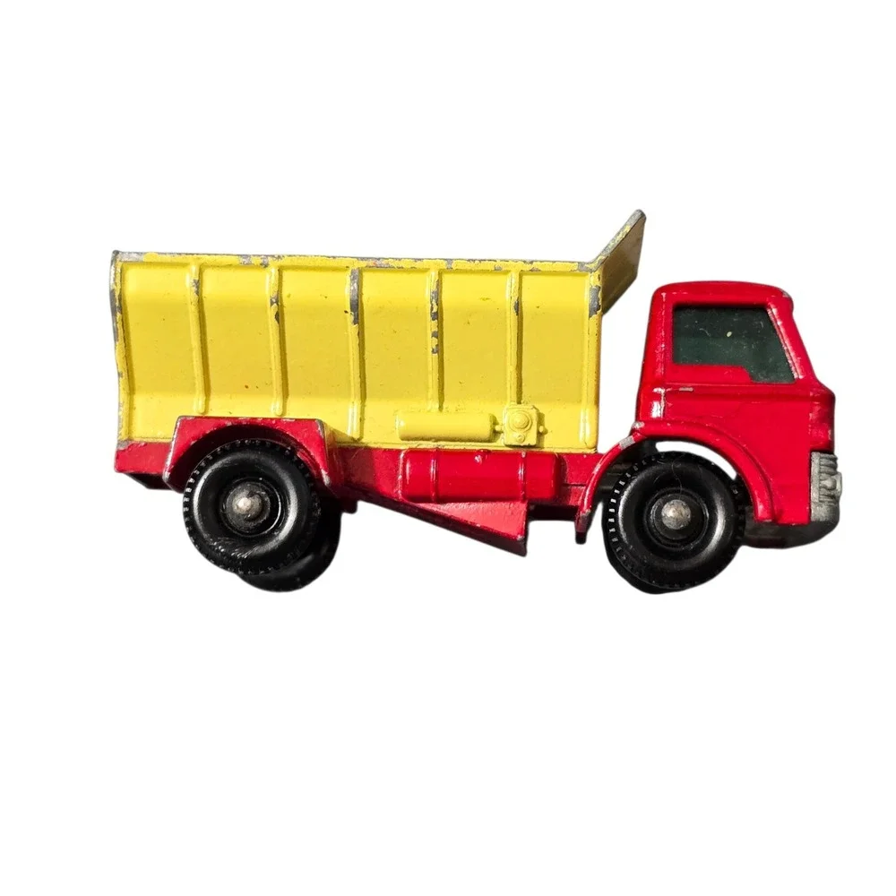 Matchbox Series No‎ 70 Grit Spreading Truck Lesney Made in England Red Yellow